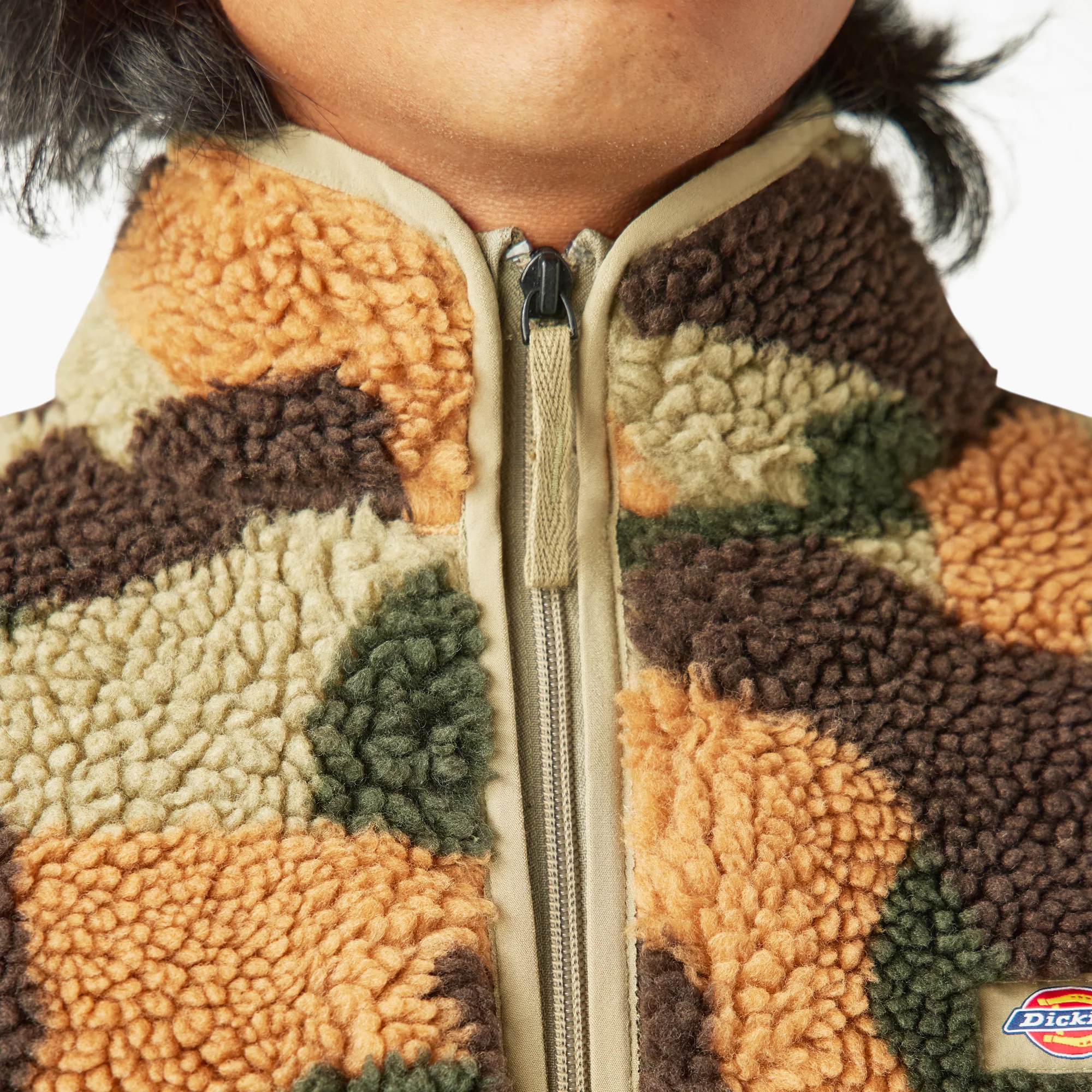 Relaxed Fit High Pile Fleece Camo Jacket - Image 7