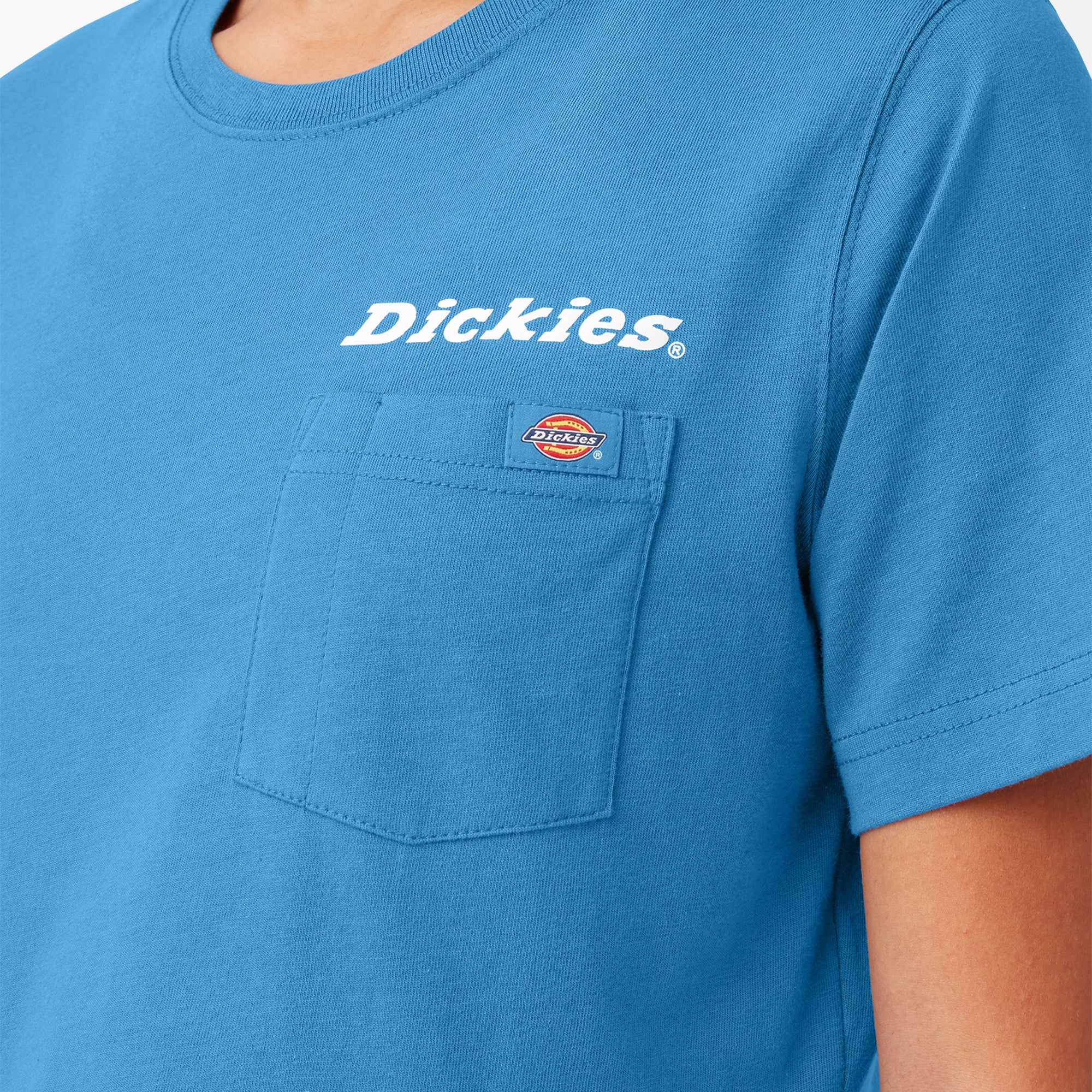 Women’s Graphic Cropped T-Shirt - Image 4