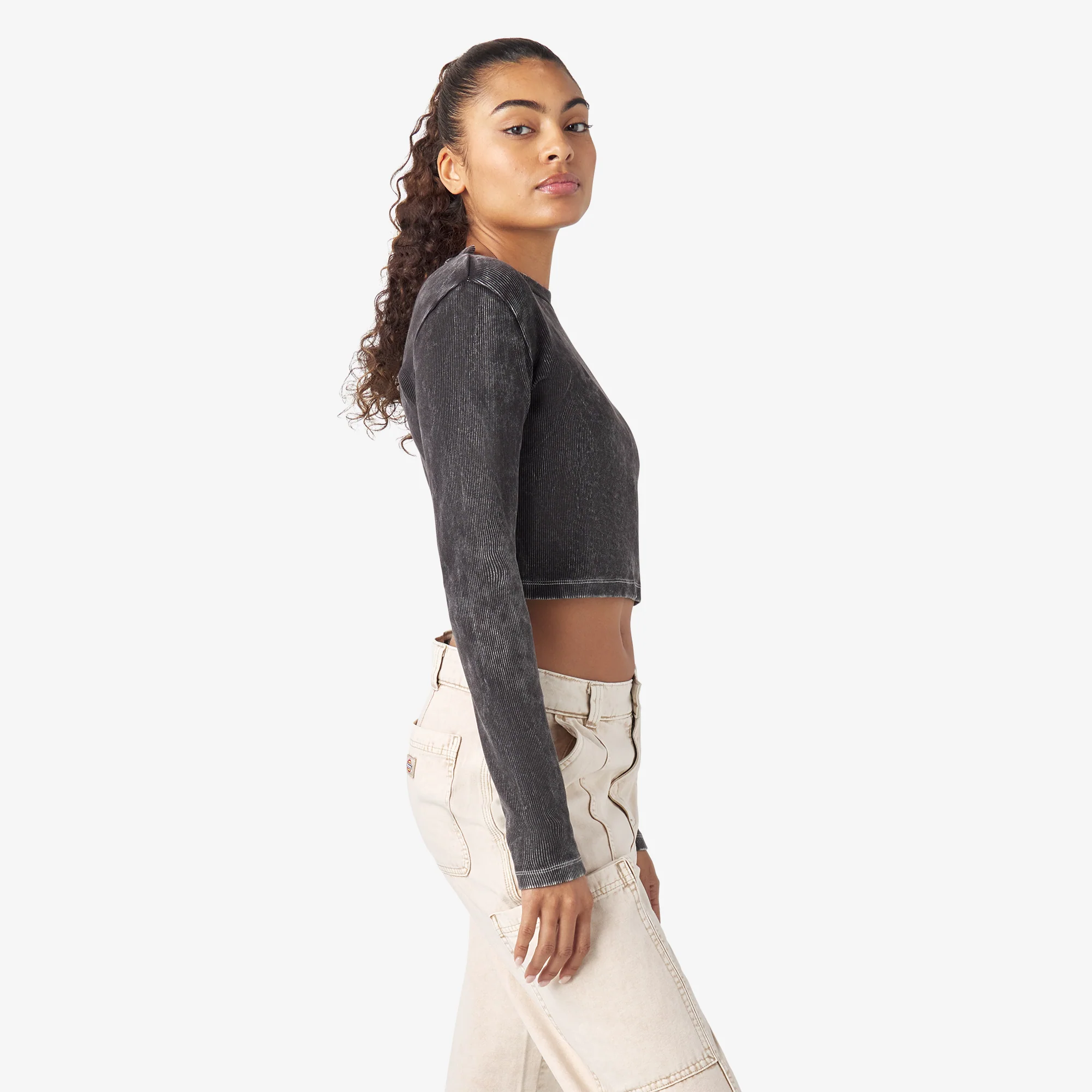 Women’s Newington Long Sleeve T-Shirt - Image 4