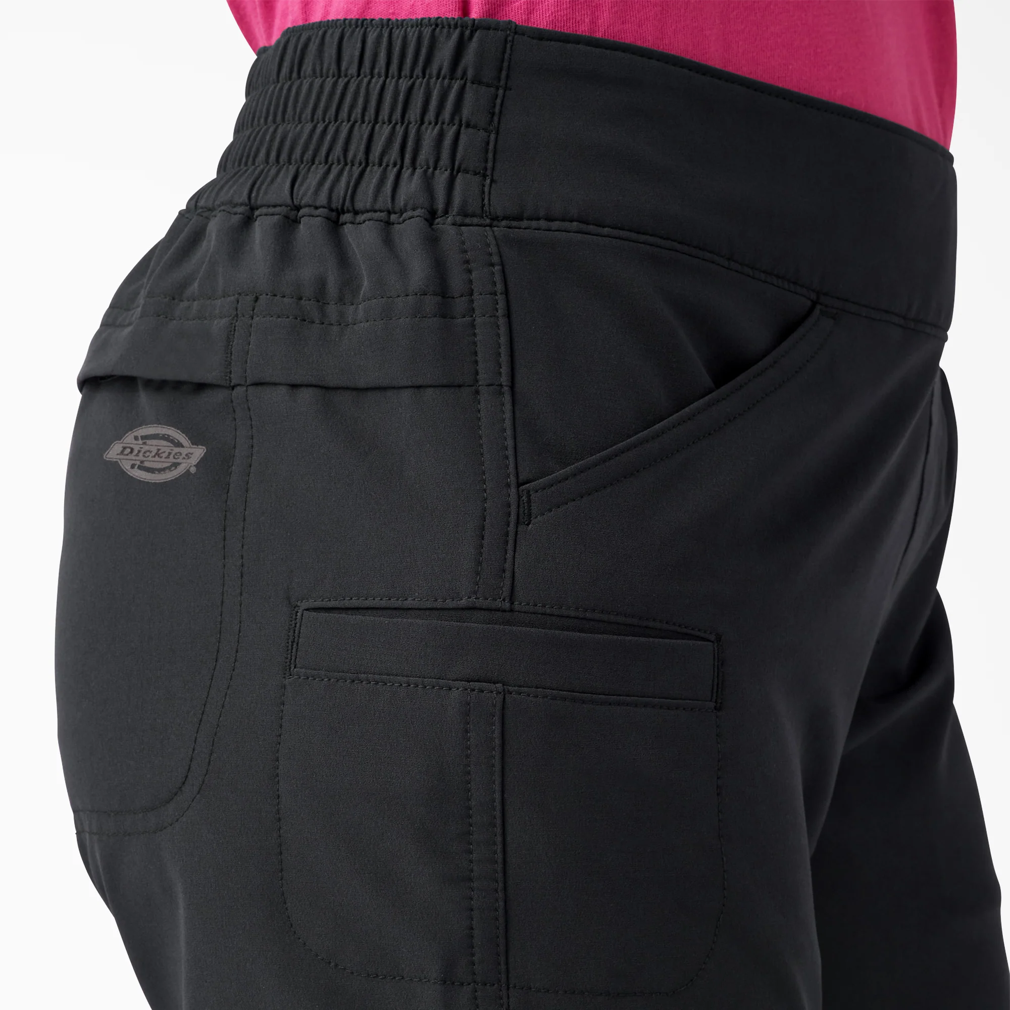 Women's Cooling Relaxed Fit Pull-On Shorts, 5" - Image 5