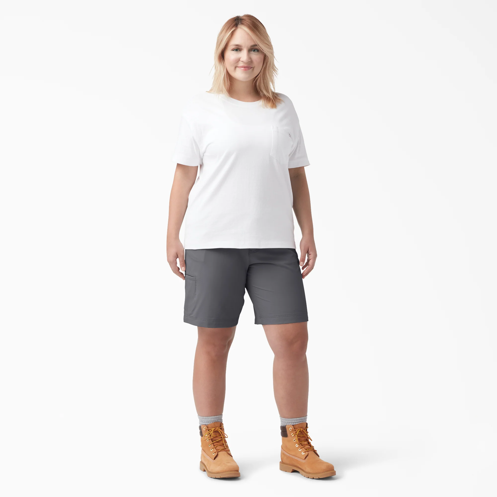 Women's Plus Cooling Relaxed Fit Shorts, 9" - Image 4