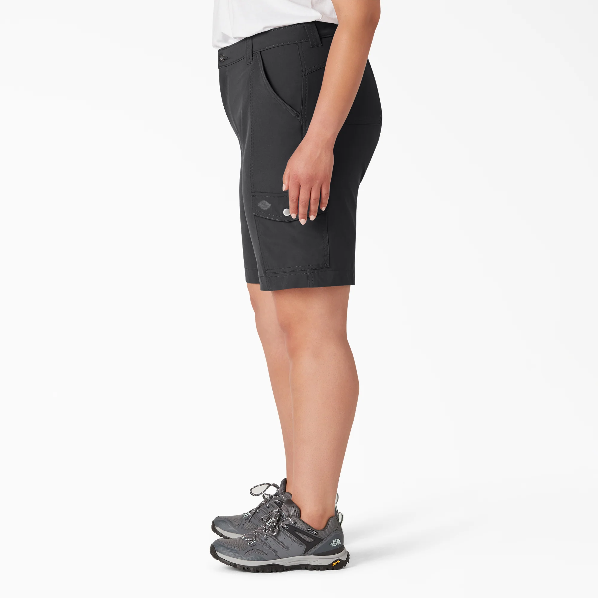 Women's Plus Cooling Slim Fit Cargo Shorts, 10" - Image 3